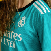 Real Madrid Women's  Third Aqua White Jersey 21/22 (Customizable)